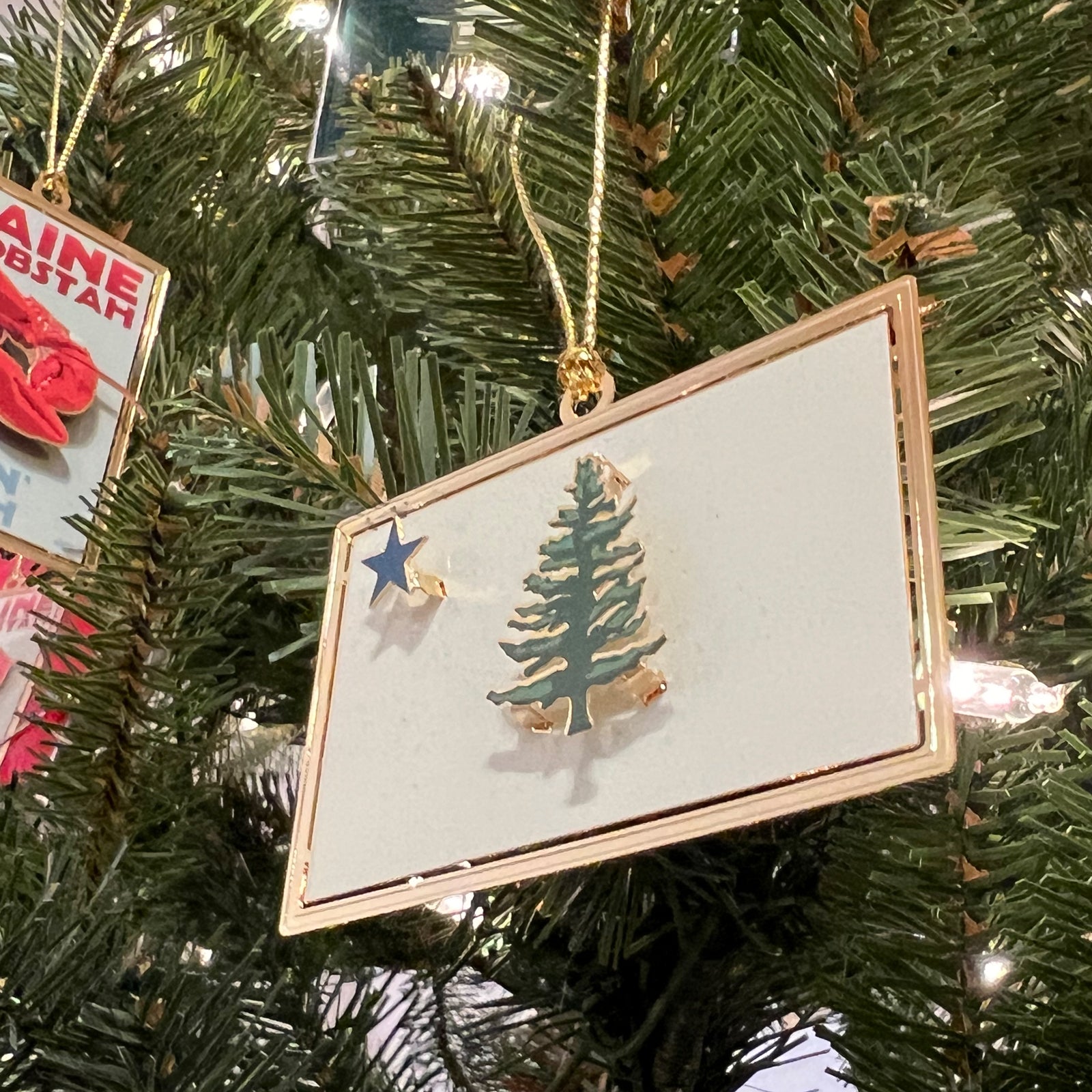 1901 MAINE State Flag - Christmas Ornament - Maine