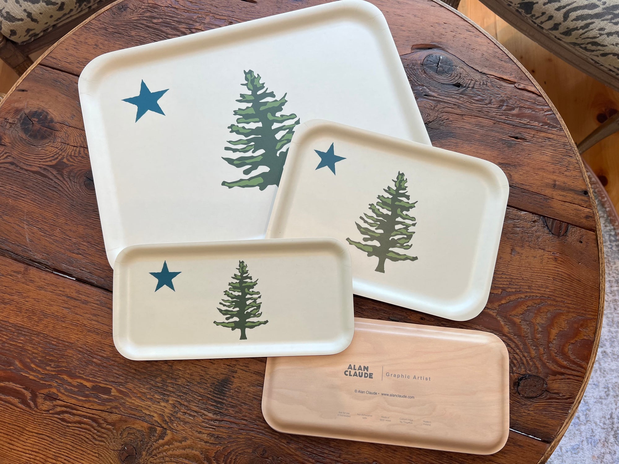 1901 Maine State Flag Trays