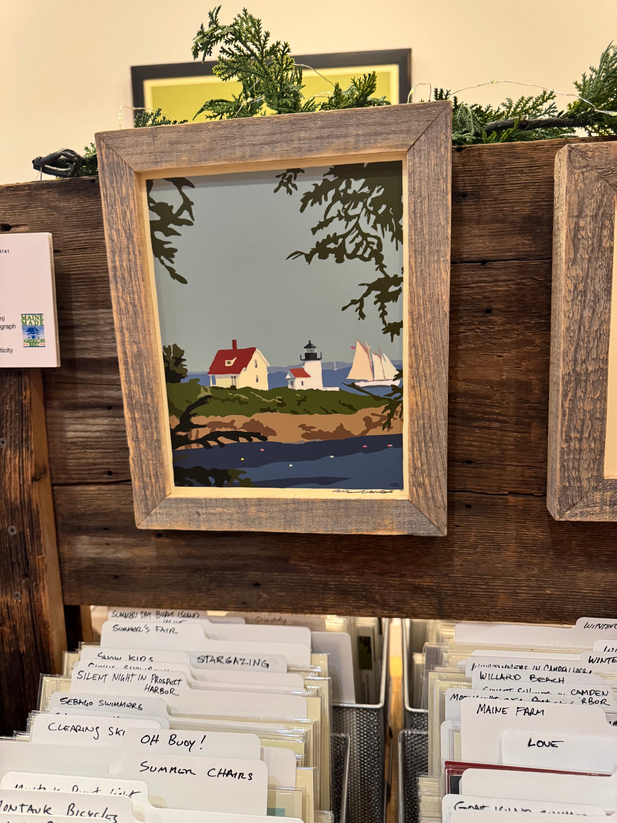 MAINE WOOD FRAME 8" x 10" Framed Camden Lighthouse